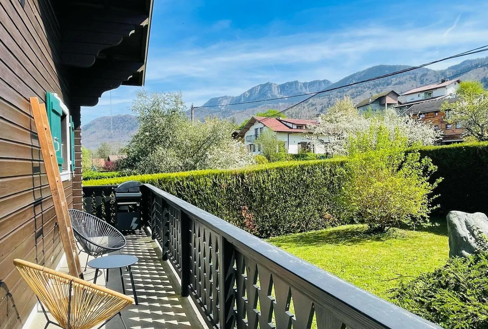 Chalet Entre Lac Et Montagnes Lugrin