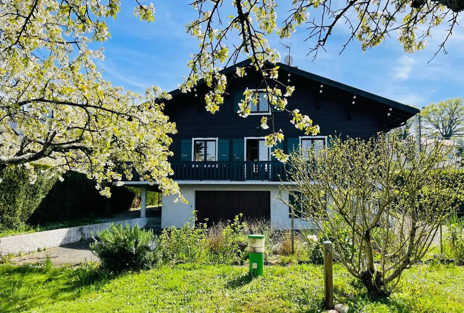 Chalet Entre Lac Et Montagnes Lugrin